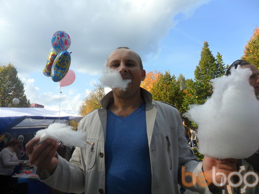  2712059  Vladimir, 52 ,    