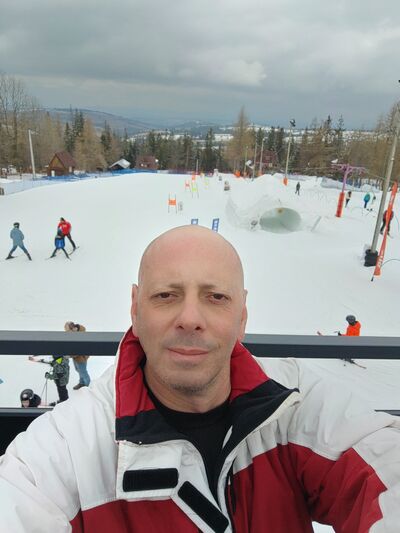  Zakopane,   , 46 ,  