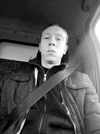  ,   Denis, 33 ,     , c 