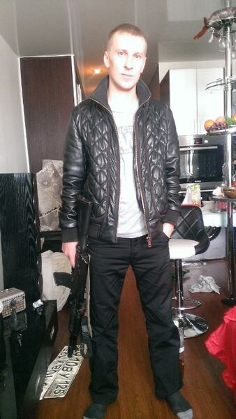  ,   DENIS, 37 ,   