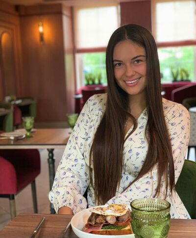  Homberg,   Daria, 30 ,   ,   , c 