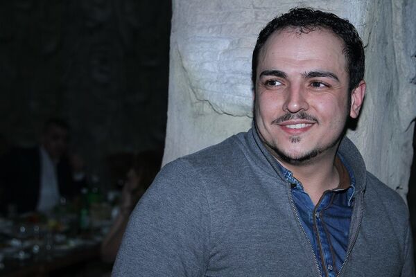  ,   Anar, 41 ,   