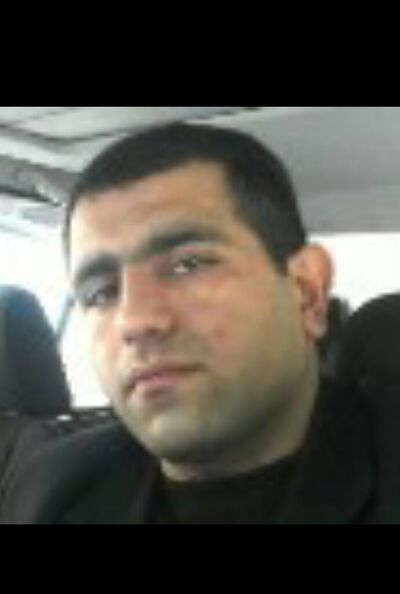  ,   Ali, 43 ,  