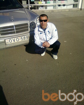  1930499  Beso, 49 ,    