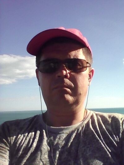  ,   Anton, 48 ,   