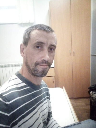  ,   Alex, 44 ,   ,   , c 