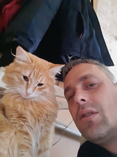  ,   Denis, 37 ,   ,   