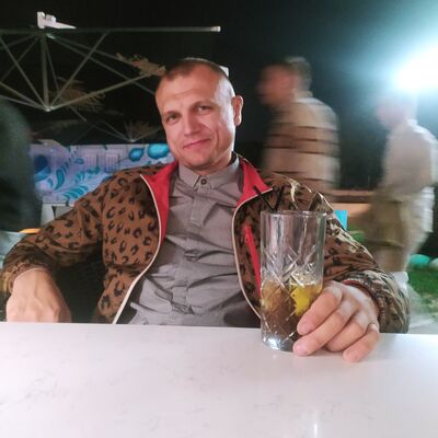  ,   Dima, 35 ,   ,   