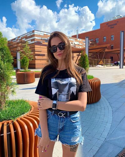  ,   Betti, 28 ,   ,   , 