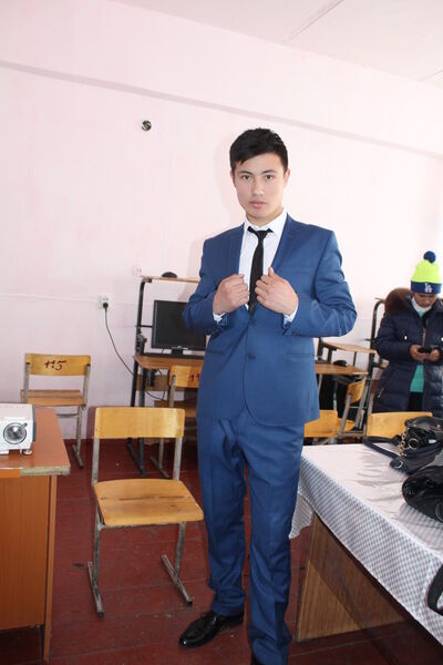  ,   Nuri, 30 ,   