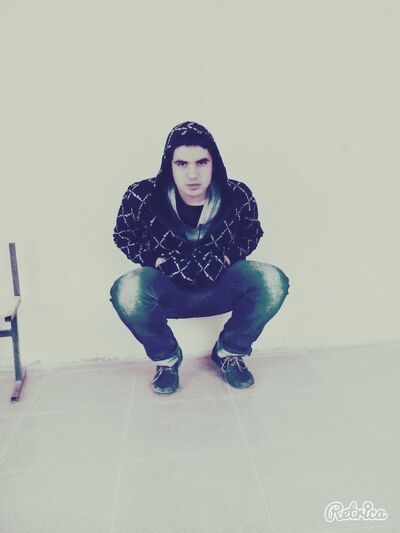  ,   Dito, 29 ,   ,   , c 