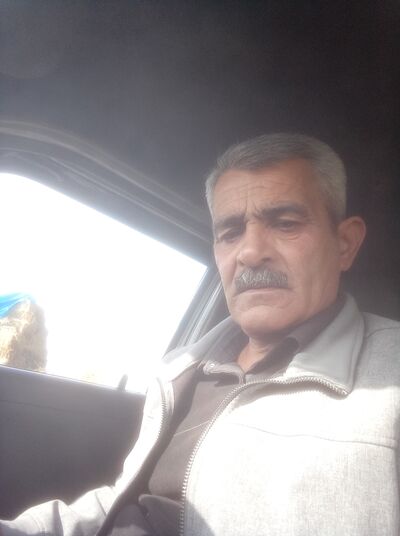  ,   Faik, 47 ,   ,   