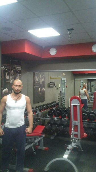  ,   Sergio, 42 ,   ,   , c 