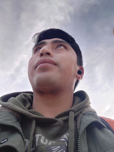   ,   Gary, 26 ,   ,   
