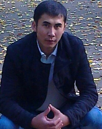  ,   Sam, 37 ,   