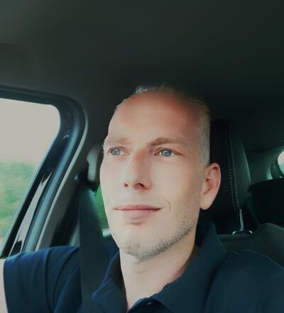  ,   Dirk, 45 ,   ,   , c , 