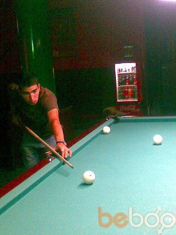  ,   Armen, 32 ,  