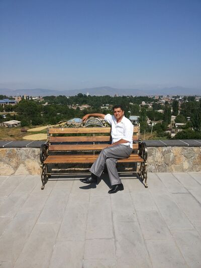  ,   Artyom, 52 ,   ,   , c 