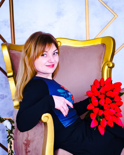  ,   Lena, 43 ,   ,   , c 