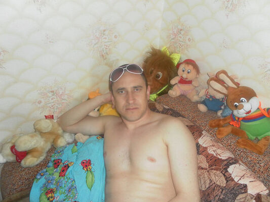  ,   Aleksei, 46 ,   ,   , c 