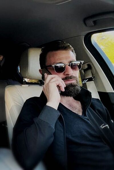  -,   Razan, 37 ,   ,   , c , 