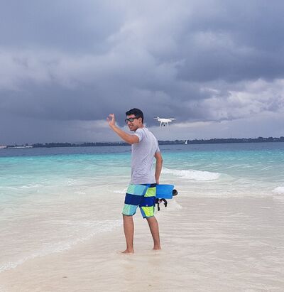  ,   Ak, 33 ,  