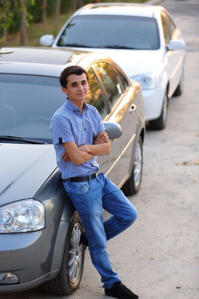  ,   Aziz, 32 ,  