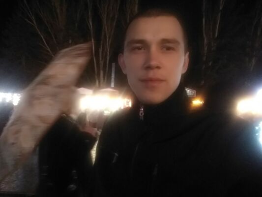  ,   Valek, 32 ,   ,   , c 