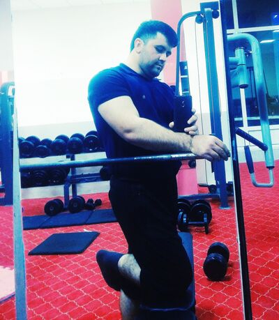  ,   Behruz, 38 ,     