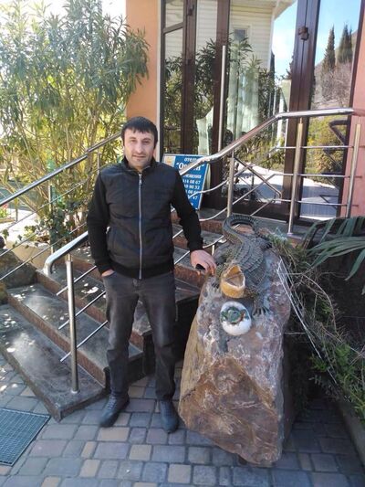  ,   Tigran, 42 ,   ,   