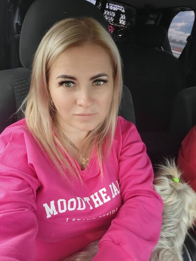  ,   Marina, 39 ,  