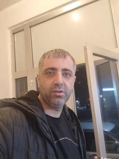  ,   Rovshan, 39 ,   ,   