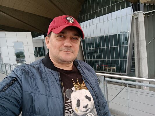  ,   Eduard, 45 ,     , c 