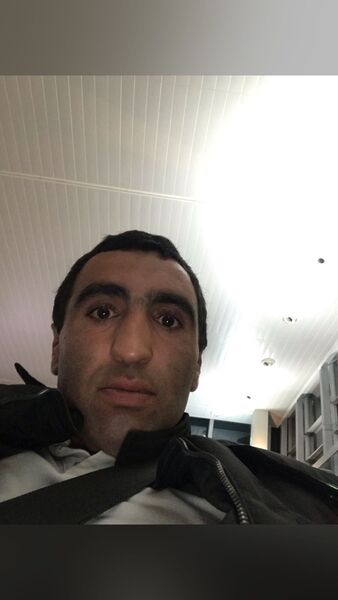  -,   Artur, 33 ,   ,   , c 