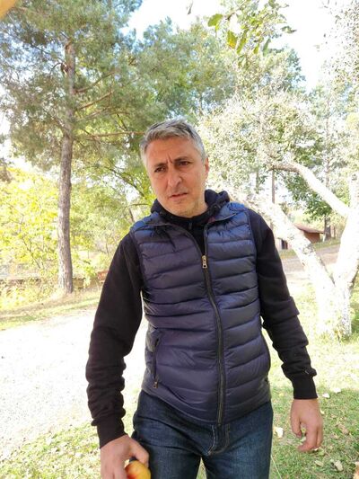  ,   Leo, 45 ,  