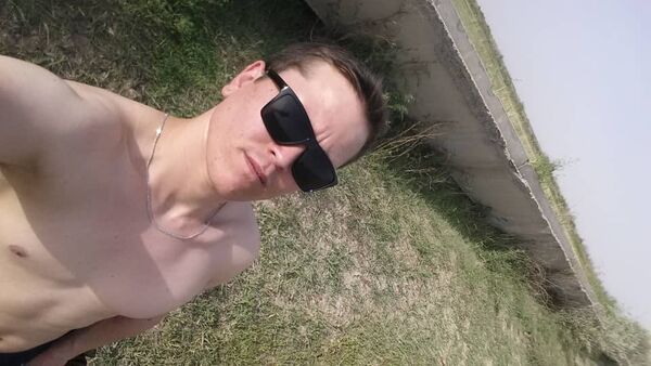  ,   M, 33 ,   ,   