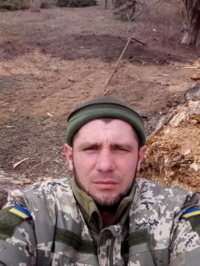  ,   Ryslan, 32 ,   ,   