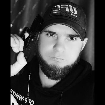  ,   Vasilii, 28 ,   ,   , c 