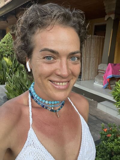  Kuta,   , 42 ,     , c 