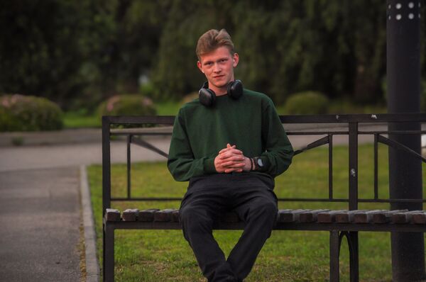  ,   , 18 ,   ,   , c 