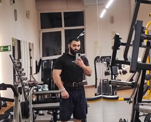  ,   Alik, 27 ,   ,   