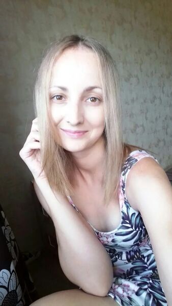  ,   Anya, 37 ,   ,   