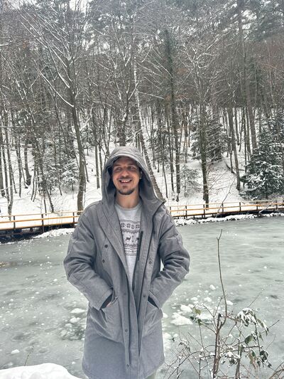 ,   Yroslav, 30 ,   ,   , c 