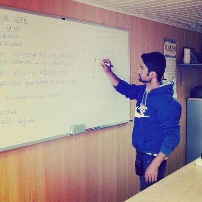  ,   Ali, 34 ,   ,   