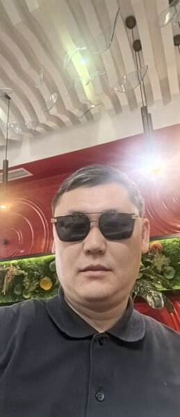  ,   Aziz, 37 ,   ,   