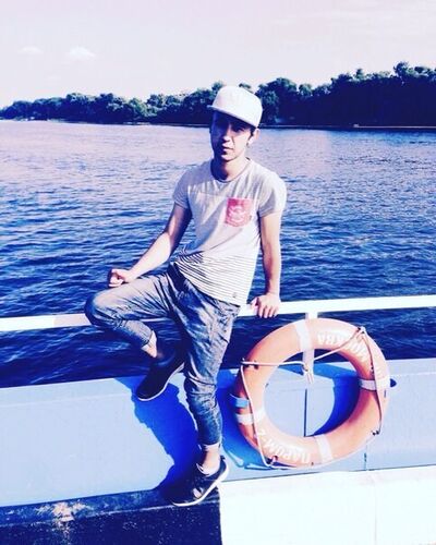  ,   Dalerbek, 30 ,     , c 