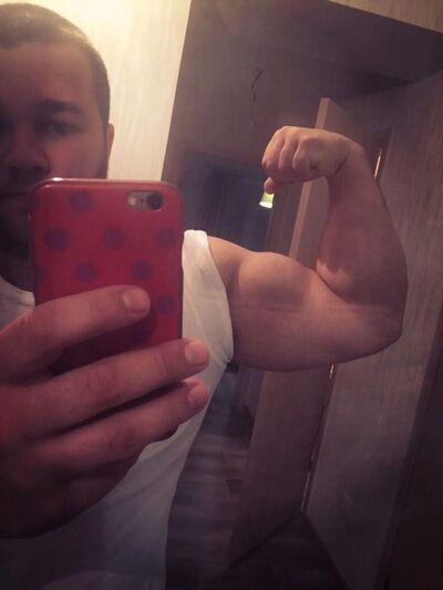  ,   Pavel, 33 ,   ,   , c , 