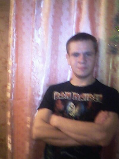  ,   Anton, 37 ,   