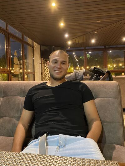  ,   Zhan, 32 ,   ,   