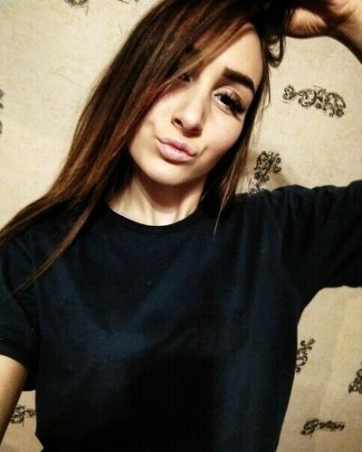  ,   Laila, 27 ,   ,   , c , 